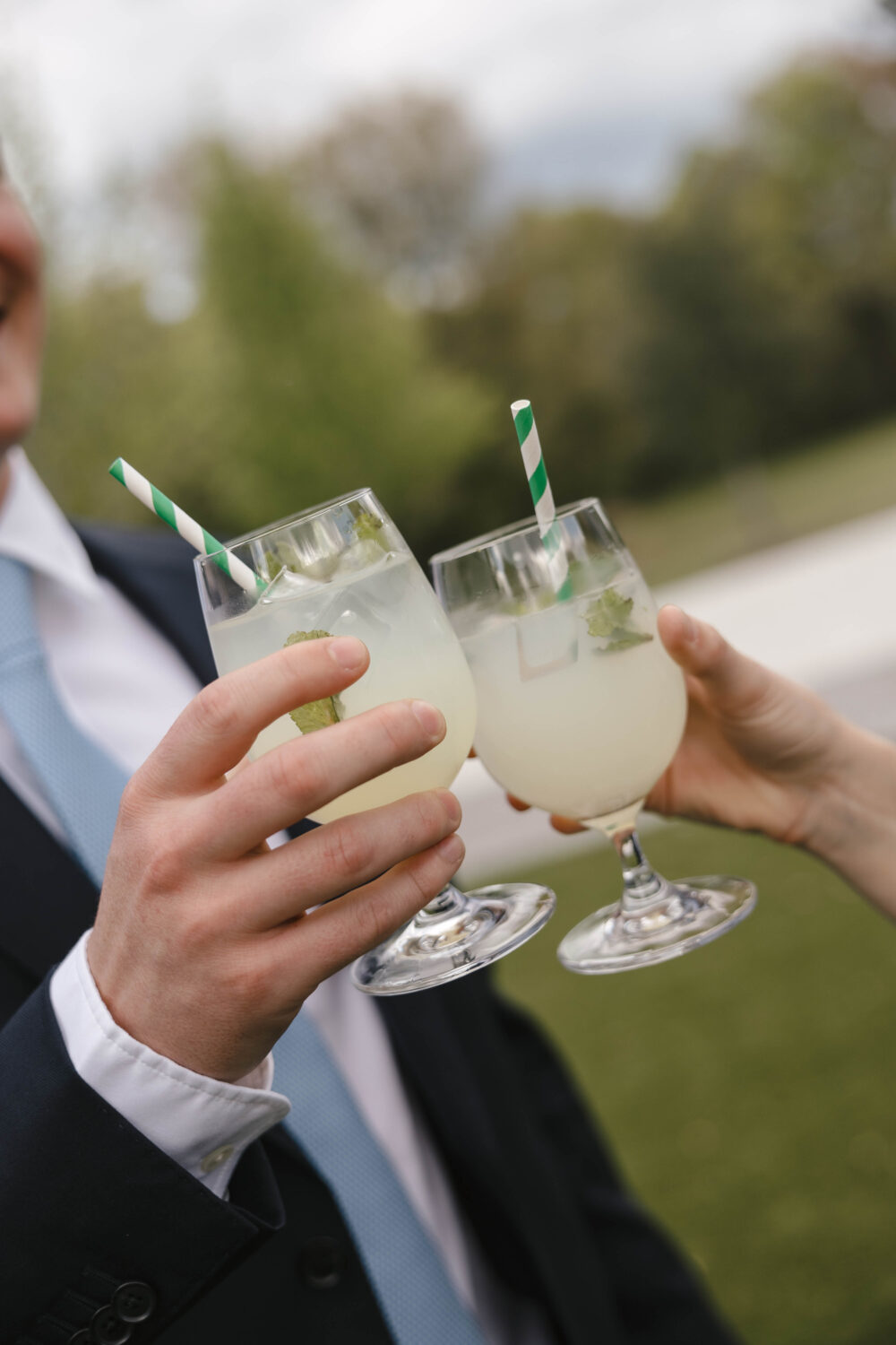 cocktail hour drinks at the dunlin wedding venue